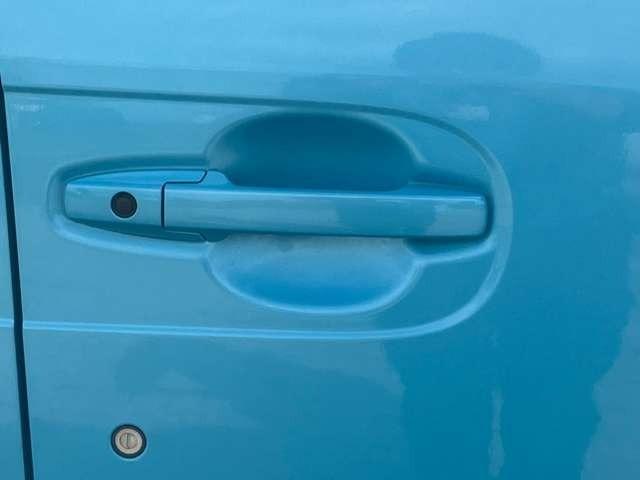 Ｎ－ＢＯＸ Ｇ・Ｌパッケージ　車検整備付　ベンチシート　ナビ付　バックカメラ　ＥＴＣ　両側スライド片側電動スライドドア　キーレス　スマートキー　プッシュスタート　アルミホイール　イノセントブルーメタリック（22枚目）