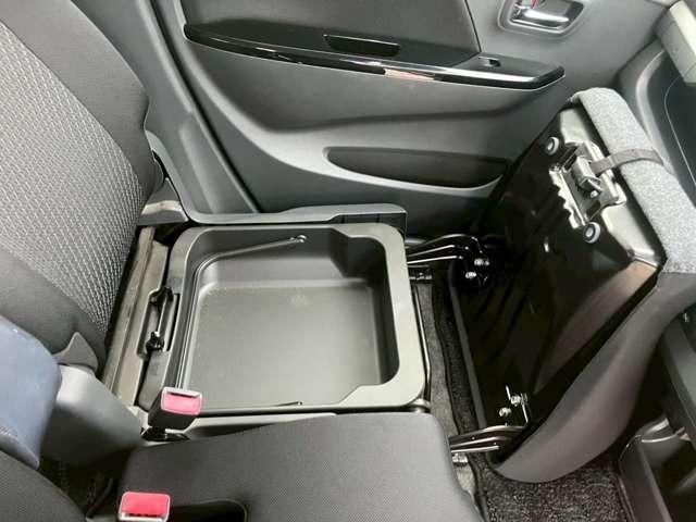 ワゴンＲスティングレー Ｔ　車検整備付　ベンチシート　バックカメラ　シートヒーター　キーレス　スマートキー　プッシュスタート　パドルシフト　アルミホイール　ターボ　ブルーイッシュブラックパール（61枚目）