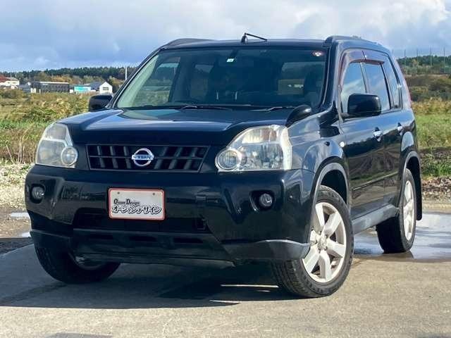 エクストレイル ２０Ｘ　車検整備付　シートヒーター　キーレス　プッシュスタート　スマートキー　ルーフレール　４ＷＤ　寒冷地仕様　ダイヤモンドブラックパール（4枚目）