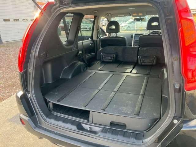 エクストレイル ２０Ｘ　車検整備付　シートヒーター　キーレス　プッシュスタート　スマートキー　ルーフレール　４ＷＤ　寒冷地仕様　ダイヤモンドブラックパール（67枚目）