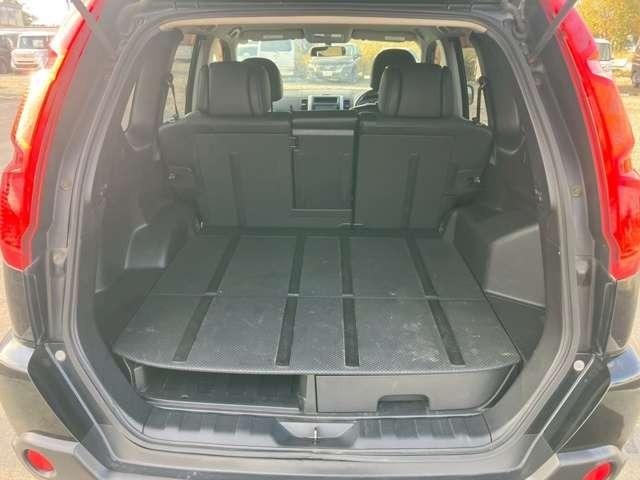 エクストレイル ２０Ｘ　車検整備付　シートヒーター　キーレス　プッシュスタート　スマートキー　ルーフレール　４ＷＤ　寒冷地仕様　ダイヤモンドブラックパール（69枚目）