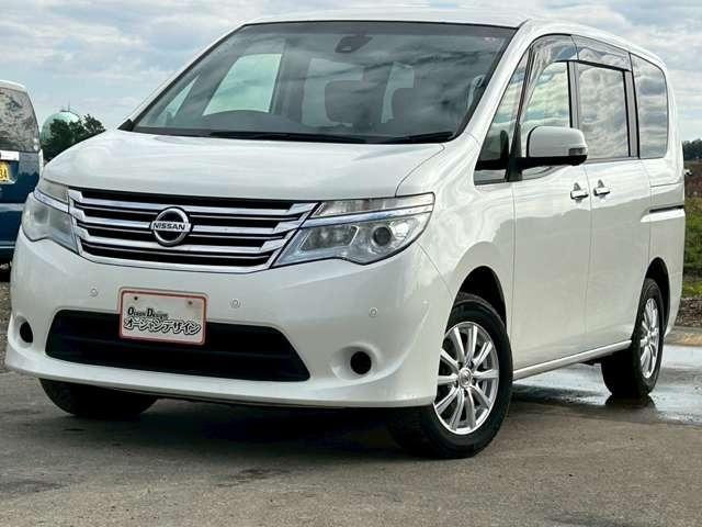 セレナ 20X アドバンスドセーフティパッケージ 車検整備付 両側スライドドア 社外アルミ 3列シート ナビ付 バックカメラ アラウンドビューモニター ワンセグ ウォークスルー ブリリアントホワイトパール3コート(4枚目)