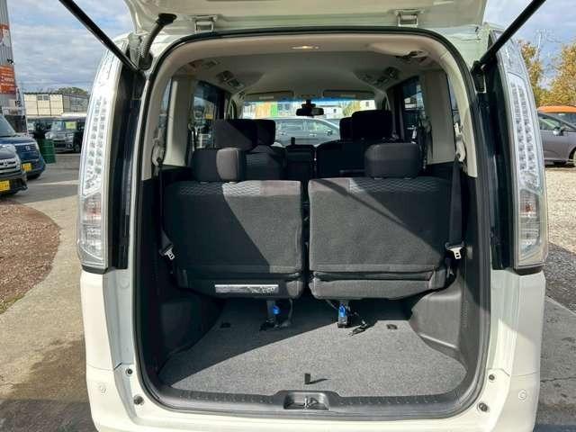 セレナ 20X アドバンスドセーフティパッケージ 車検整備付 両側スライドドア 社外アルミ 3列シート ナビ付 バックカメラ アラウンドビューモニター ワンセグ ウォークスルー ブリリアントホワイトパール3コート(71枚目)