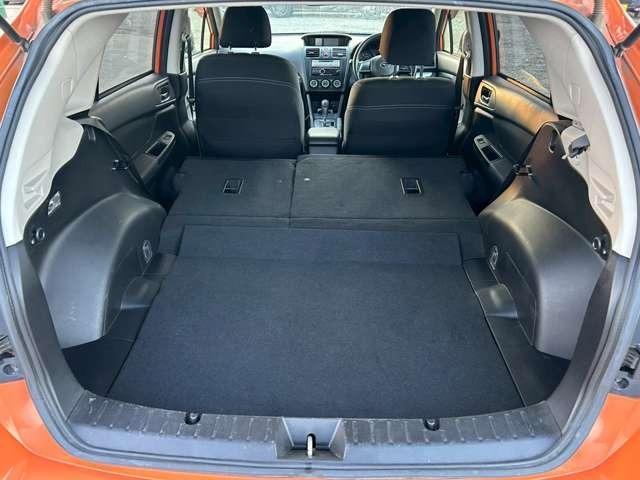 営業時間10時〜18時30分(月曜除く)。スタッフ一同心よりお待ちしております。