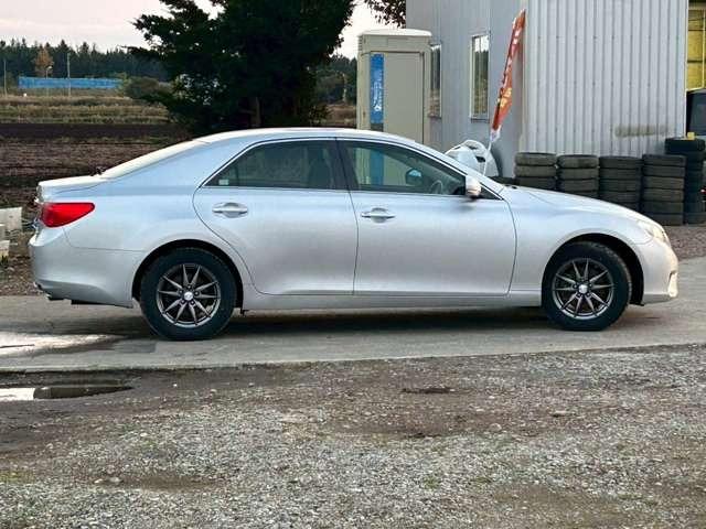 マークＸ ２５０Ｇ　Ｆｏｕｒブラックリミテッド　検Ｒ８／３　純正ナビ付　電動シート　プッシュスタート　スマートキー　キーレス　バックモニター　寒冷地仕様　４ＷＤ　シルバーメタリック（7枚目）