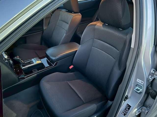 マークＸ ２５０Ｇ　Ｆｏｕｒブラックリミテッド　検Ｒ８／３　純正ナビ付　電動シート　プッシュスタート　スマートキー　キーレス　バックモニター　寒冷地仕様　４ＷＤ　シルバーメタリック（45枚目）