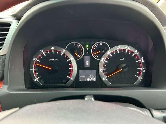 ヴェルファイア ２．４Ｚ　プラチナセレクションＩＩ　車検整備付　３列シート　両側スライドドア　ウォークスルー　ナビ　バックカメラ　社外アルミホイール　グレーメタリック（33枚目）