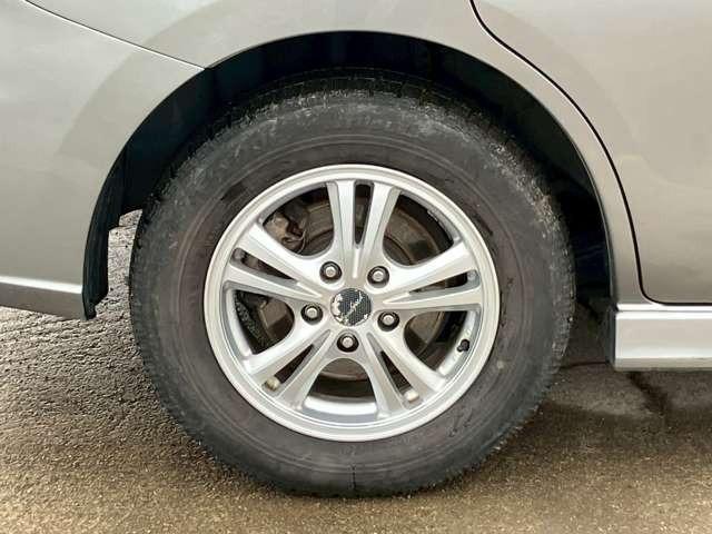 ラフェスタ ハイウェイスター　車検整備付　　社外アルミホイール　スライドドア　アルミニウムシルバーメタリック（26枚目）