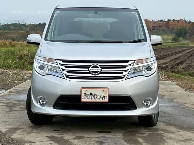 セレナ 20S 車検整備付 3列シート 両側スライドドア ウォークスルー キーレス 寒冷仕様 カーナビ バックカメラ ブリリアントシルバーメタリック(2枚目)