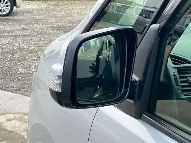 セレナ 20S 車検整備付 3列シート 両側スライドドア ウォークスルー キーレス 寒冷仕様 カーナビ バックカメラ ブリリアントシルバーメタリック(13枚目)