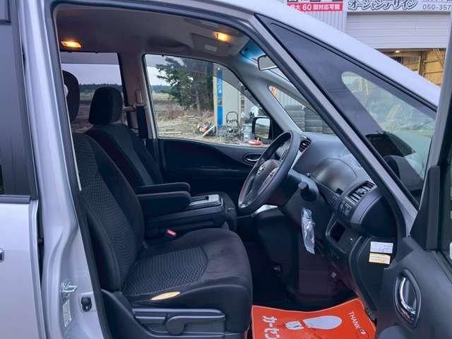 セレナ 20S 車検整備付 3列シート 両側スライドドア ウォークスルー キーレス 寒冷仕様 カーナビ バックカメラ ブリリアントシルバーメタリック(20枚目)