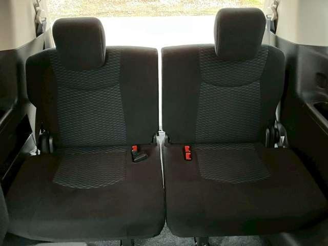 セレナ 20S 車検整備付 3列シート 両側スライドドア ウォークスルー キーレス 寒冷仕様 カーナビ バックカメラ ブリリアントシルバーメタリック(58枚目)