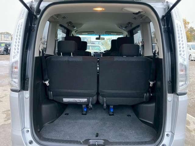 セレナ 20S 車検整備付 3列シート 両側スライドドア ウォークスルー キーレス 寒冷仕様 カーナビ バックカメラ ブリリアントシルバーメタリック(66枚目)