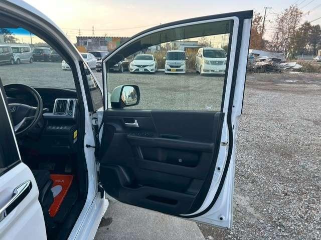 ステップワゴンスパーダ Z 車検整備付 3列シート 両側スライドドア バックカメラ ETC スマートキー キーレス フラットシート ホワイトオーキッド・パール(38枚目)