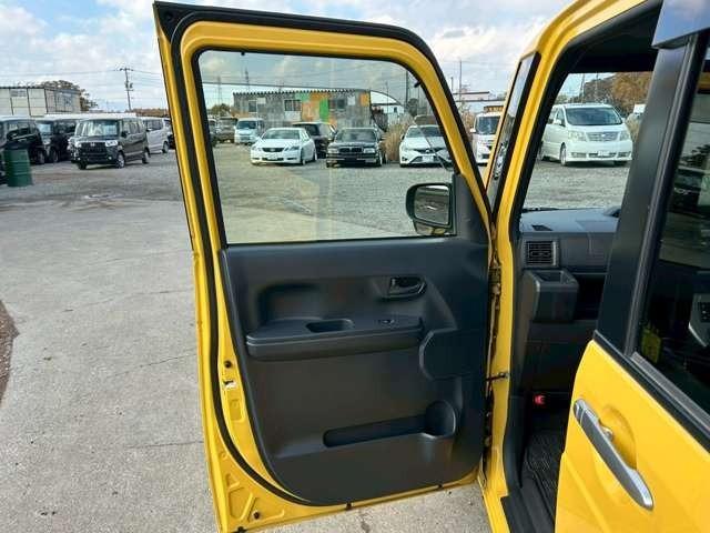 ウェイク Ｌ　車検整備付　本州仕入れ　ベンチシート　両側スライドドア　ナビ付　Ｂｌｕｅｔｏｏｔｈ　シートヒーター　フェスタイエロー（39枚目）