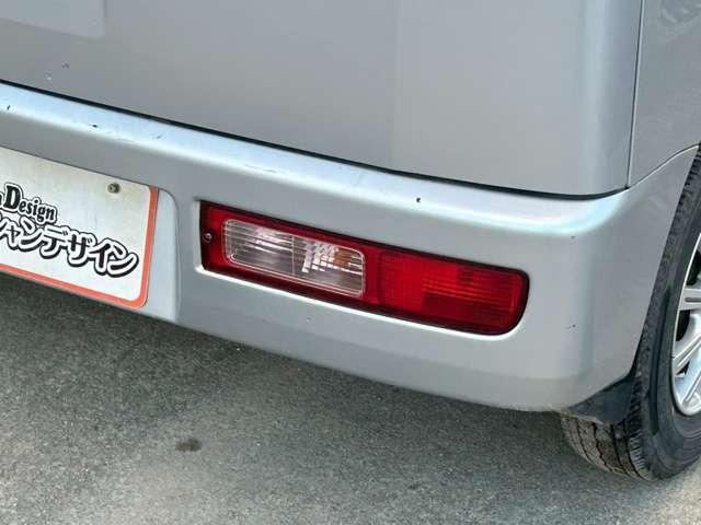 ハイゼットカーゴ クルーズ　車検整備付　ＭＴ車　両側スライドドア　フルフラット　キーレス　パワーウィンドウ　ブライトシルバーメタリック（17枚目）