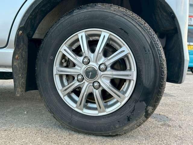 ハイゼットカーゴ クルーズ　車検整備付　ＭＴ車　両側スライドドア　フルフラット　キーレス　パワーウィンドウ　ブライトシルバーメタリック（29枚目）