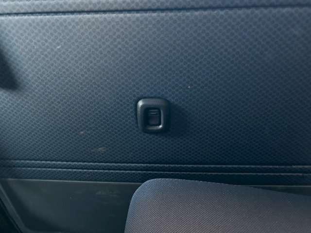 ハイゼットカーゴ クルーズ　車検整備付　ＭＴ車　両側スライドドア　フルフラット　キーレス　パワーウィンドウ　ブライトシルバーメタリック（37枚目）