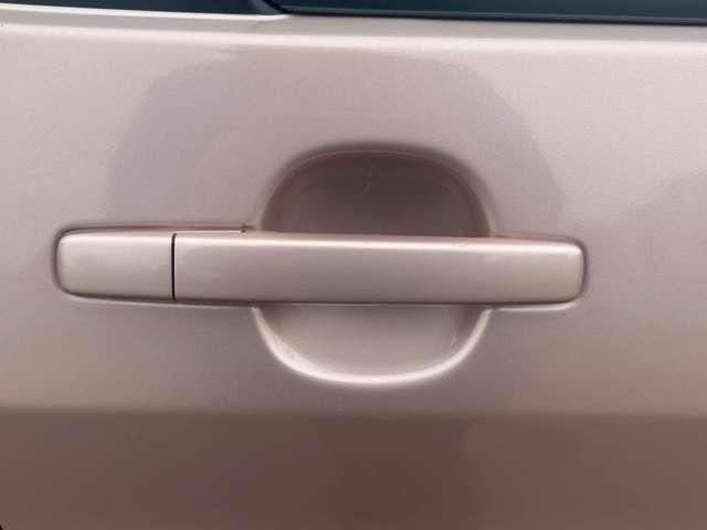 デイズ Ｓ　検Ｒ９／４　ベンチシート　シートヒーター　キーレス　寒冷地仕様　４ＷＤ　シルキーローズＭ（20枚目）