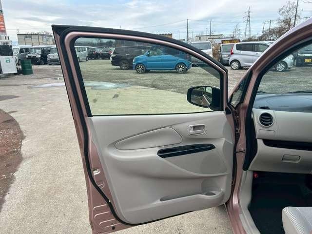 デイズ Ｓ　検Ｒ９／４　ベンチシート　シートヒーター　キーレス　寒冷地仕様　４ＷＤ　シルキーローズＭ（42枚目）