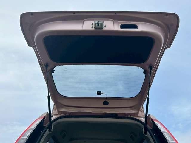 デイズ Ｓ　検Ｒ９／４　ベンチシート　シートヒーター　キーレス　寒冷地仕様　４ＷＤ　シルキーローズＭ（60枚目）