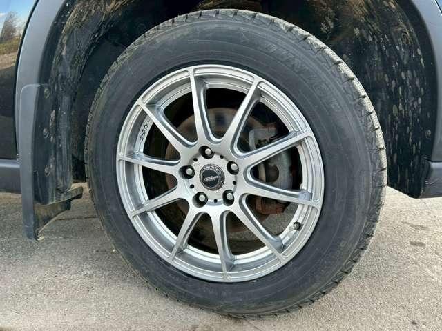 営業時間１０時〜１８時３０分（月曜除く）。スタッフ一同心よりお待ちしております。