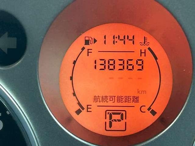 お車の状態は内外装共にとても綺麗な状態を保っておりますので私共でも自信を持ってお薦め出来る１台です！！同年式のお車と比べますと、大事にお乗りだった事を実感して頂けるはずです♪
