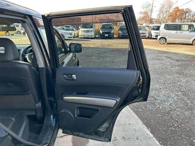 中古車販売　オーシャンデザイン　江別店　住所：〒０６９－０８０５　北海道江別市元野幌１１７２‐１０