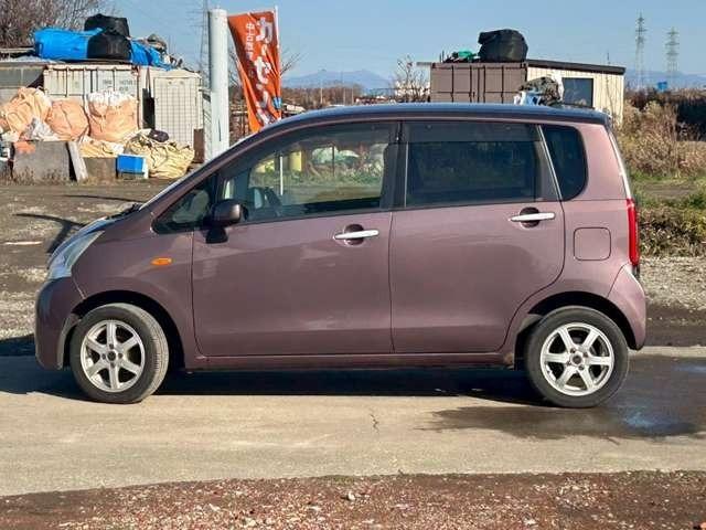 ムーヴ Ｌ　車検整備付　ベンチシート　エコアイドル　キーレス　４ＷＤ　純正オーディオ　寒冷地仕様　フルフラット　シルキーマルーンメタリック（5枚目）