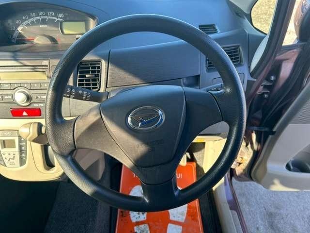 ムーヴ Ｌ　車検整備付　ベンチシート　エコアイドル　キーレス　４ＷＤ　純正オーディオ　寒冷地仕様　フルフラット　シルキーマルーンメタリック（29枚目）