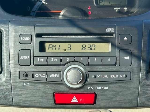 ムーヴ Ｌ　車検整備付　ベンチシート　エコアイドル　キーレス　４ＷＤ　純正オーディオ　寒冷地仕様　フルフラット　シルキーマルーンメタリック（33枚目）