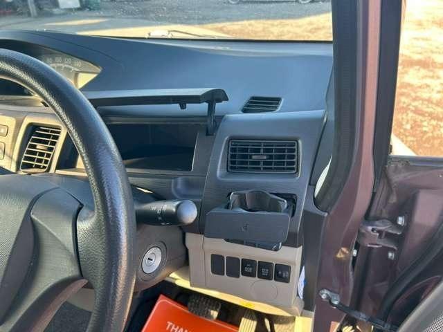 ムーヴ Ｌ　車検整備付　ベンチシート　エコアイドル　キーレス　４ＷＤ　純正オーディオ　寒冷地仕様　フルフラット　シルキーマルーンメタリック（35枚目）