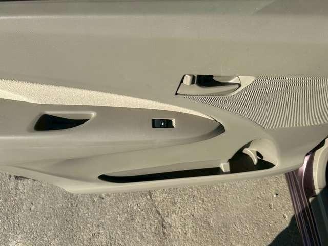 ムーヴ Ｌ　車検整備付　ベンチシート　エコアイドル　キーレス　４ＷＤ　純正オーディオ　寒冷地仕様　フルフラット　シルキーマルーンメタリック（41枚目）