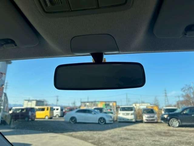 ムーヴ Ｌ　車検整備付　ベンチシート　エコアイドル　キーレス　４ＷＤ　純正オーディオ　寒冷地仕様　フルフラット　シルキーマルーンメタリック（45枚目）