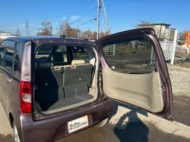 ムーヴ Ｌ　車検整備付　ベンチシート　エコアイドル　キーレス　４ＷＤ　純正オーディオ　寒冷地仕様　フルフラット　シルキーマルーンメタリック（63枚目）