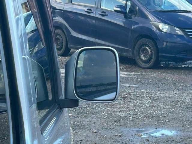 ピクシスバン クルーズ　検Ｒ８／７　マニュアル車　ＣＤ　スライドドア　ブライトシルバーメタリック　４ＷＤ（18枚目）