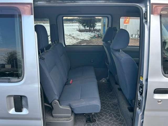 ピクシスバン クルーズ　検Ｒ８／７　マニュアル車　ＣＤ　スライドドア　ブライトシルバーメタリック　４ＷＤ（65枚目）