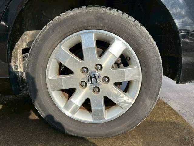 ステップワゴン Ｇ　ＨＤＤナビ　スマートスタイルエディション　車検整備付　バックカメラ　ＴＶ　ＥＴＣ　４ＷＤ　キーレス　スマートキー　３列シート　ウォークスルー　クリスタルブラックパール（26枚目）