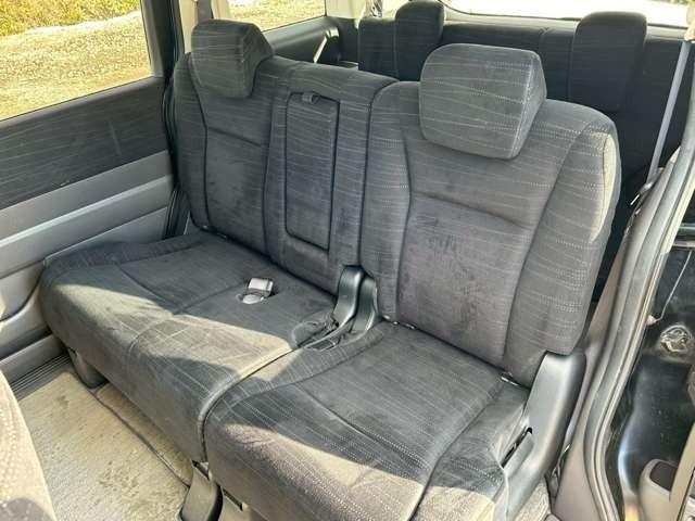 ステップワゴン Ｇ　ＨＤＤナビ　スマートスタイルエディション　車検整備付　バックカメラ　ＴＶ　ＥＴＣ　４ＷＤ　キーレス　スマートキー　３列シート　ウォークスルー　クリスタルブラックパール（57枚目）