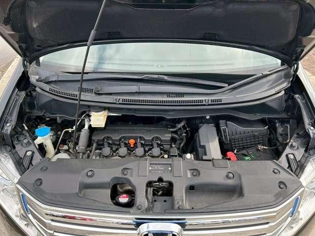 ステップワゴン Ｇ　ＨＤＤナビ　スマートスタイルエディション　車検整備付　バックカメラ　ＴＶ　ＥＴＣ　４ＷＤ　キーレス　スマートキー　３列シート　ウォークスルー　クリスタルブラックパール（70枚目）