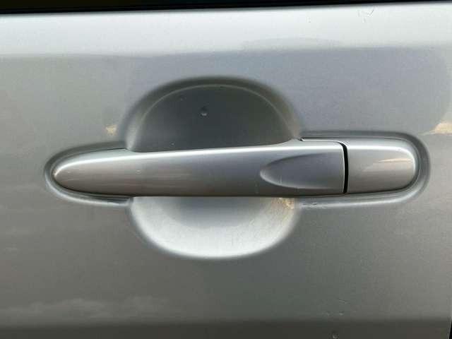 タント Ｌ　検Ｒ９／１１　両側スライドドア　フルフラットシート　ベンチシート　パワーウィンドウ　４ＷＤ　寒冷地仕様　ブライトシルバーメタリック（23枚目）