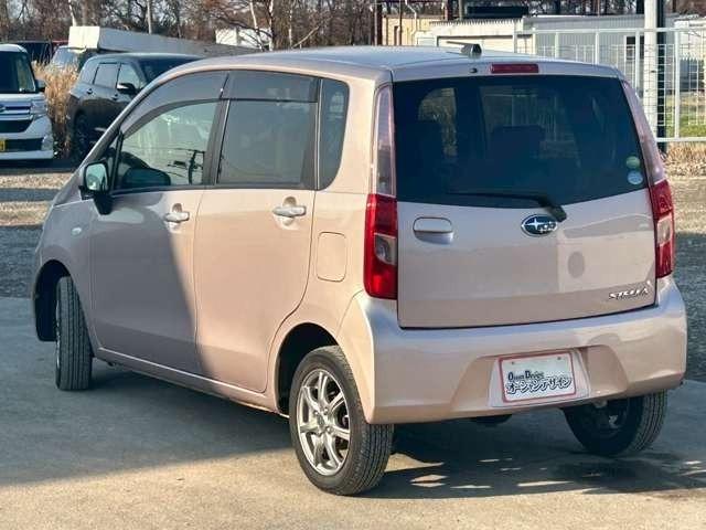 ステラ Ｌ　車検整備付　ベンチシート　４ＷＤ　キーレス　カーナビ　ＣＤ　ライトローズマイカメタリック（7枚目）