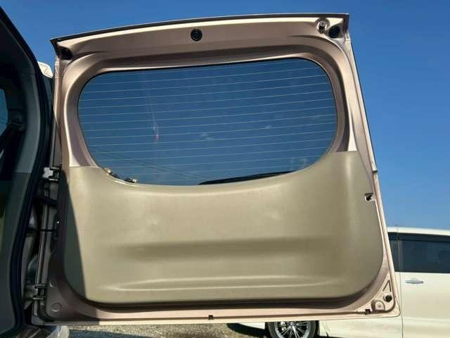 ステラ Ｌ　車検整備付　ベンチシート　４ＷＤ　キーレス　カーナビ　ＣＤ　ライトローズマイカメタリック（71枚目）