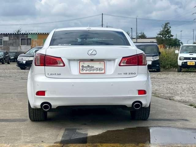 ＩＳ ＩＳ２５０　バージョンＬ　検Ｒ８／１２　ナビ　ＥＴＣ　バックカメラ　寒冷地仕様　ホワイトパールクリスタルシャイン（8枚目）