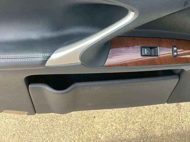 ＩＳ ＩＳ２５０　バージョンＬ　検Ｒ８／１２　ナビ　ＥＴＣ　バックカメラ　寒冷地仕様　ホワイトパールクリスタルシャイン（49枚目）