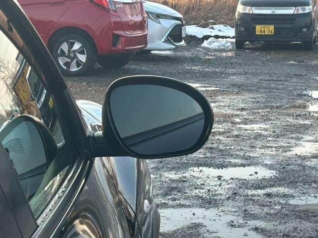 ジューク 16GT FOUR 車検整備付 キーレス プッシュスタート ETC バックカメラ カーナビ 4WD サファイアブラックパール(19枚目)