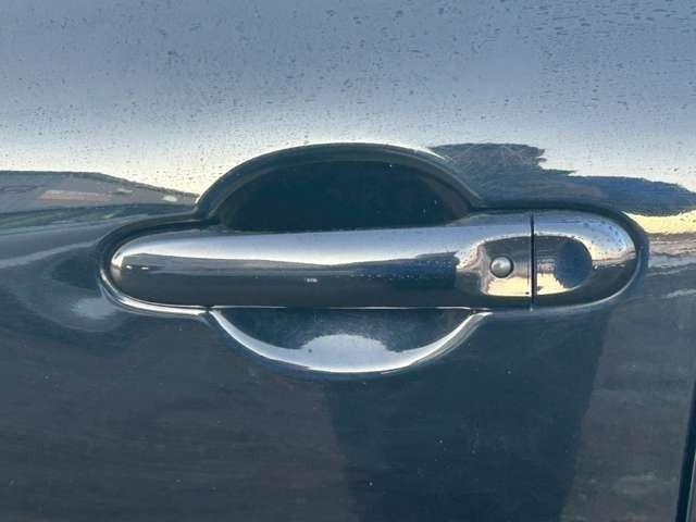 ジューク 16GT FOUR 車検整備付 キーレス プッシュスタート ETC バックカメラ カーナビ 4WD サファイアブラックパール(20枚目)