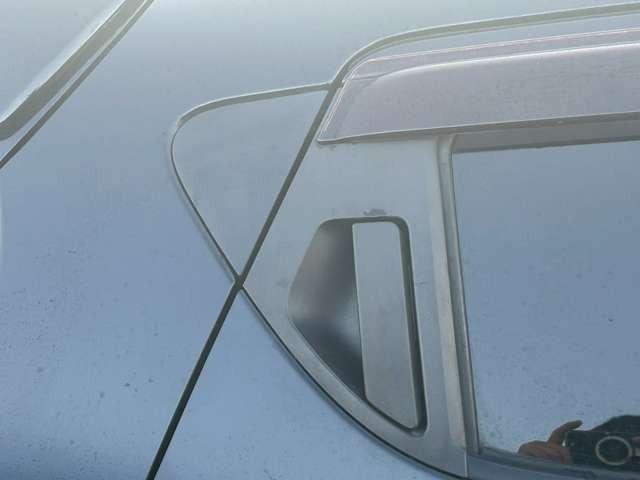 ジューク 16GT FOUR 車検整備付 キーレス プッシュスタート ETC バックカメラ カーナビ 4WD サファイアブラックパール(22枚目)