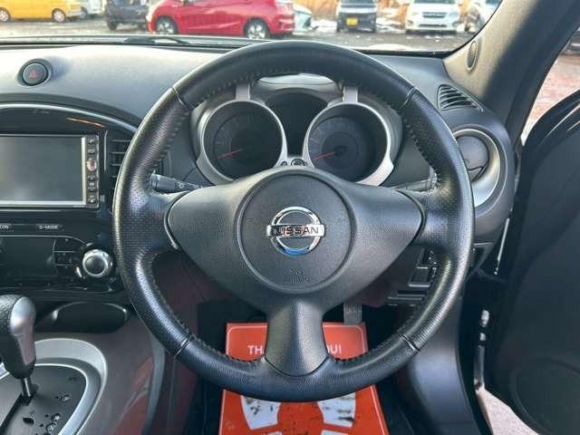 ジューク 16GT FOUR 車検整備付 キーレス プッシュスタート ETC バックカメラ カーナビ 4WD サファイアブラックパール(29枚目)