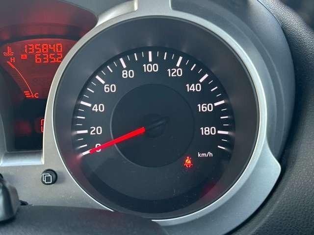 ジューク 16GT FOUR 車検整備付 キーレス プッシュスタート ETC バックカメラ カーナビ 4WD サファイアブラックパール(32枚目)